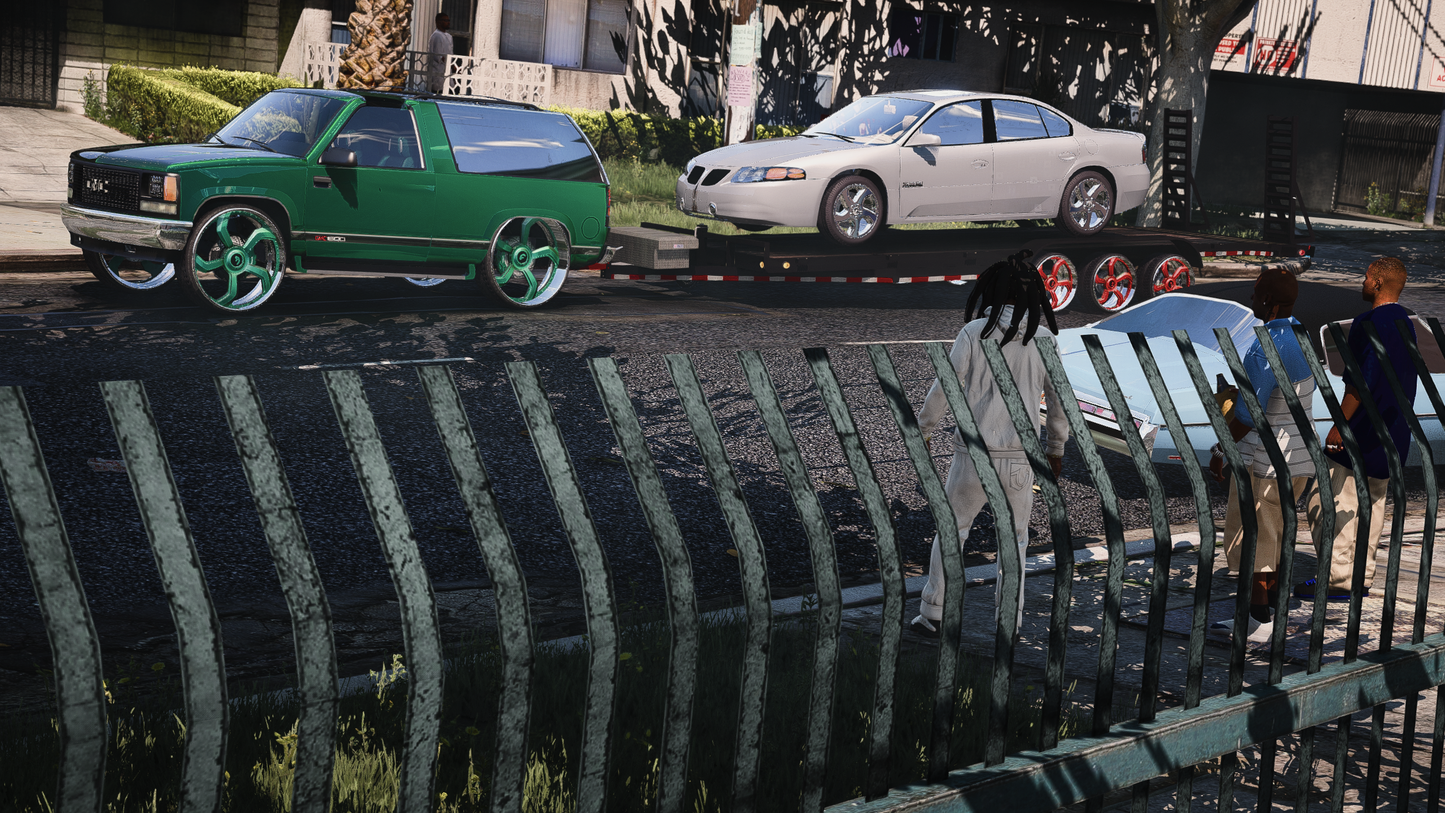 94 Yukon Wit Da Bass and Trailer